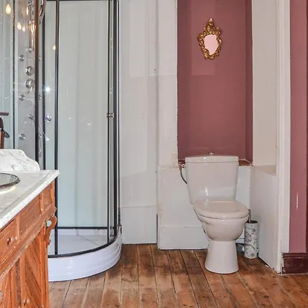 3 Bedroom Cozy In Holiday home