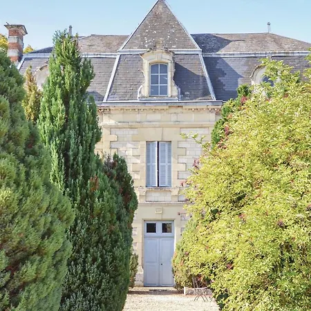 3 Bedroom Cozy In Holiday home *